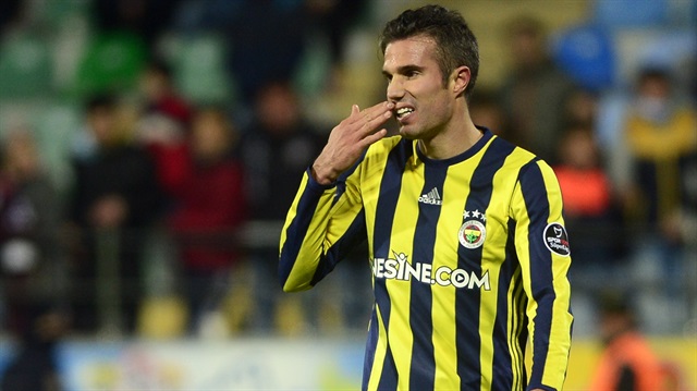 Fenerbahçe'nin Hollandalı yıldızı Van Persie, İsmail Köybaşı'nın golü için sosyal medya hesabından paylaşım yaptı. 