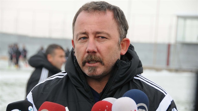 Son olarak Gaziantepspor'u çalıştıran Sergen Yalçın şu sıralarda futbol yorumculuğu yapıyor. 