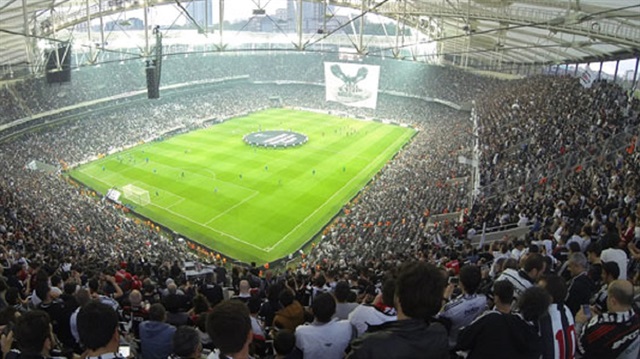 Beşiktaş-Bursaspor maçının ardından ardından Vodafone Arena yakınında meydana gelen terör saldırında 37'si polis, 7'si sivil olmak üzere 44 kişinin şehit oldu.