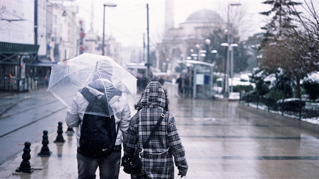 İstanbul'a yarın yağışların geri dönmesi bekleniyor. 