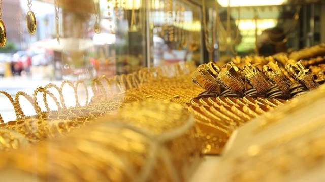 Gram altın serbest piyasada 127,8 liradan işlem görüyor.