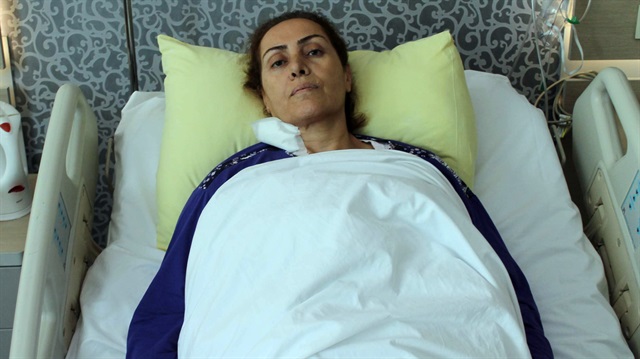 Saadet Kızılkaya, karın ağrılarını artınca hastaneye başvurdu. 
