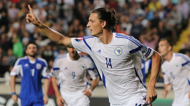 26 yaşındaki Milan Djuric, Bosna Hersek Milli Takımı ile çıktığı 14 maçta 7 gol atma başarısı gösterdi.