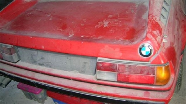 Bir zamanların efsanesiydi: 34 yıl garajda bekletilen BMW M1