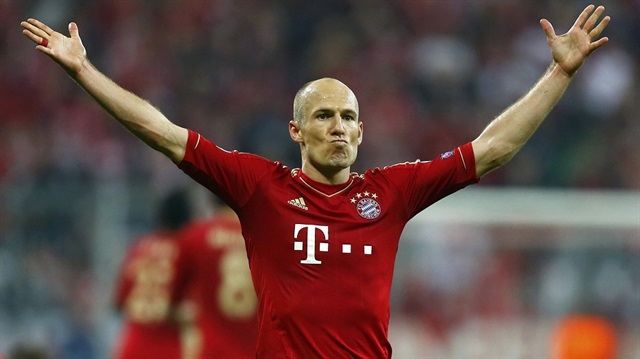 Robben 8. sezonunu geçirdiği Bayern Münih'te 233 maçta	121 gol attı.