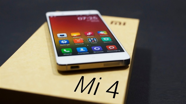 2014 yılında tanıtılan Xiaomi Mi 4, sahip olduğu özelliklerle büyük beğeni toplamıştı.