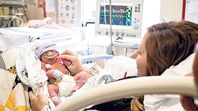En küçük organ bağışçısı bebek yalnızca 14 saat hayata tutunabildi.