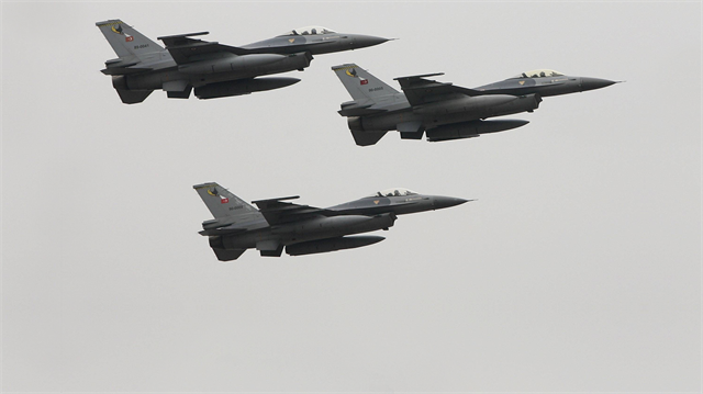 Terör örgütü PKK hedeflerine hava operasyonu düzenlendi.