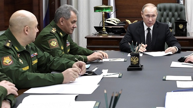 Rusya Devlet Başkanı Vladimir Putin, Rus askeri yetkililere Suriye'deki askeri varlığın azaltılması için talimat vermişti. 