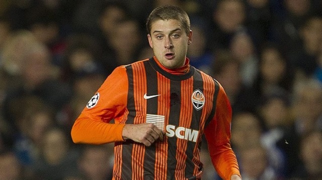 27 yaşındaki oyuncu kariyerinde yalnızca alt yapısından yetiştiği Shakhtar Donetsk'te forma giydi.
