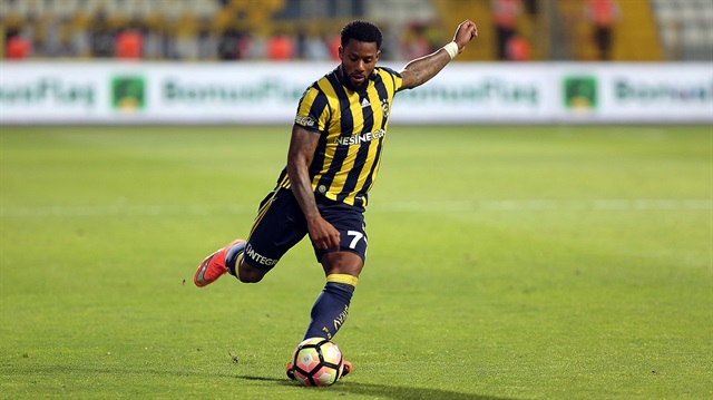 Jeremain Lens bu sezon Fenerbahçe formasıyla 15 resmi maçta 3 gol attı 8 de asist yapma başarısı gösterdi.