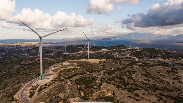 Yerli ve yenilenebilir enerjinin payı arttı, yatırımcılar sevindi.

