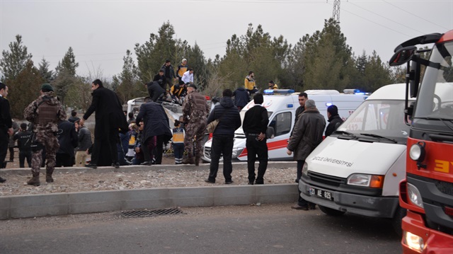Diyarbakır'da teröristlerce düzenlenen saldırıda 4 polis şehit olmuştu.