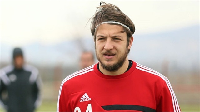 Şanlıurfaspor formasıyla bu sezon 16 maça çıkan Batuhan Karadeniz, 5 gol bir asistlik performans sergiledi.
