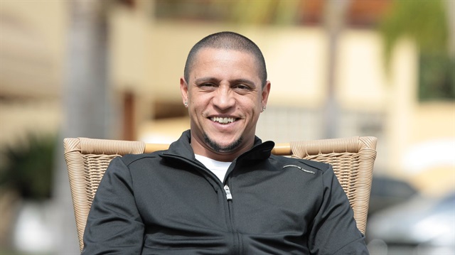 Ülkemizde Sivasspor ve Akhisar'ı çalıştıran Roberto Carlos'un Alanyaspor'la anlaştığı iddia edildi. 