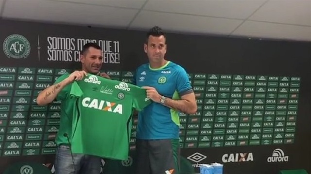 Chapecoense, Osmanlıspor'un Brezilyalı kalecisi Artur Moraes'i kadrosuna kattı. 