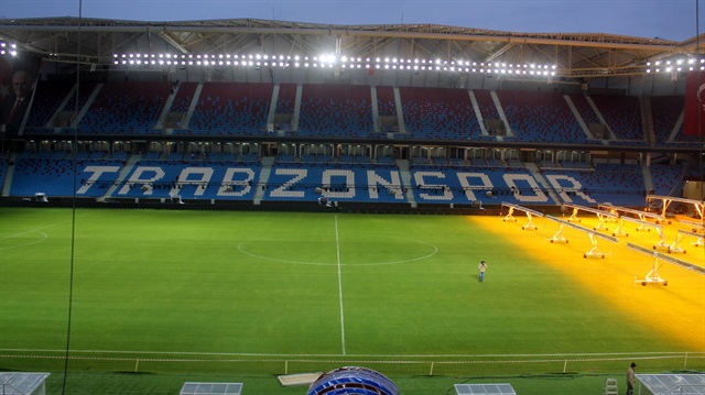 Trabzonspor Şenol Güneş Stadı'nda ilk maçına çıkıyor.