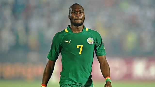 Moussa Sow Senegal formasıyla 38 maçta 13 gole imza attı. 