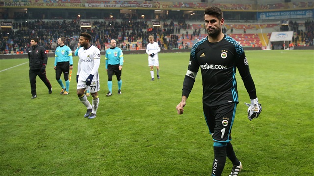 Fenerbahçe kalecisi Volkan Demirel, Kayserispor karşısında kalesinde 4 gol gördü.