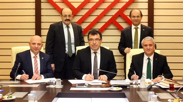 YDS’nin alternatifi YÖKDİL sınavı.