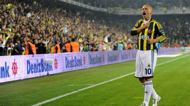Alex de Souza, 2004-2012 yılları arasında Fenerbahçe forması giymişti. 
