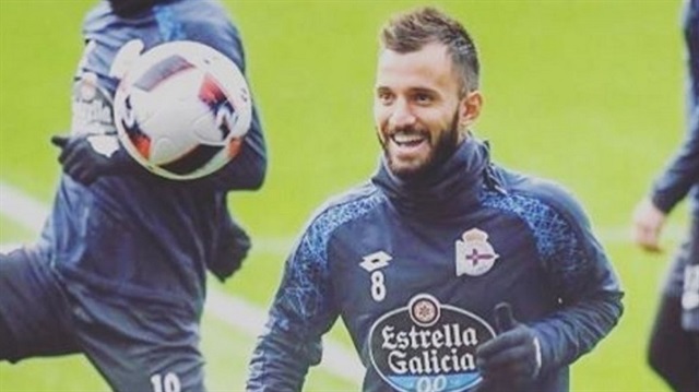 Emre Çolak Deportivo antrenmanında.