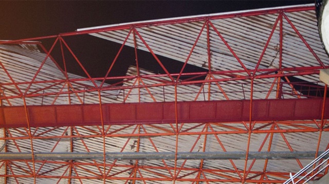 İspanya'da yaşanan fırtına Balaidos Stadı'nın çatısına hasar verdi.