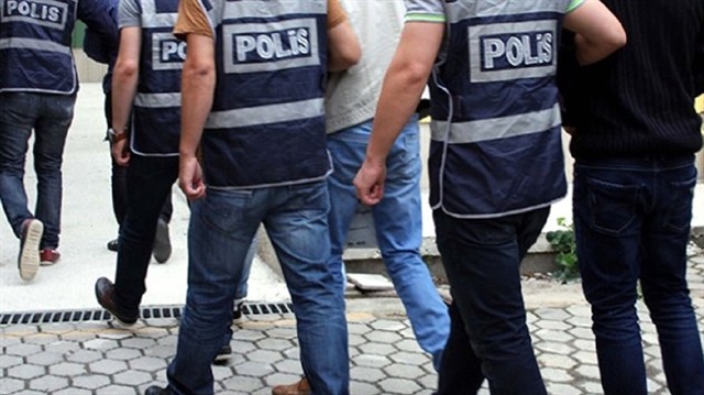 FETÖ/PDY kapsamında ihraç edilen 6 polis tutuklandı.