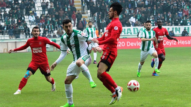 Konyaspor Ümraniyespor'u 2-1 mağlup ederek adını çeyrek finale yazdırdı