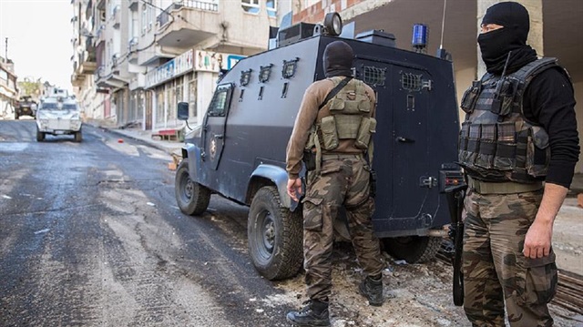 Mardin'deki iki mahallede sokağa çıkma yasağı ilan edildi.