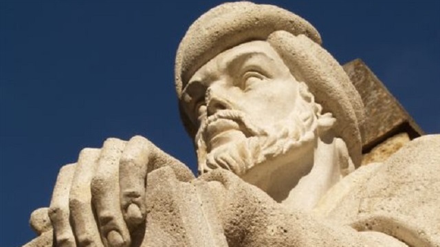 İbn Rüşd'ün 'Metafizik Büyük Şerhi' yayımlandı.