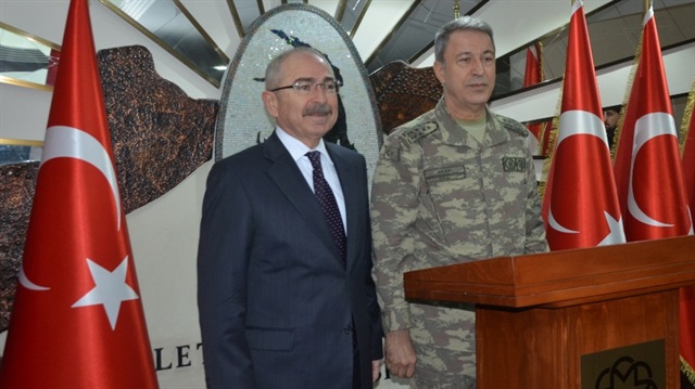 Orgeneral Hulusi Akar, Gaziantep ve Kilis'i ziyaretinin ardından Mardin'e geldi. 