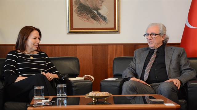 Portekiz Ankara Büyükelçiliği Ekonomi ve Ticaret Müsteşarı Celeste Mota ve İzmir Ticaret Odası (İZTO) Yönetim Kurulu Başkan Yardımcısı Jak Eskinazi