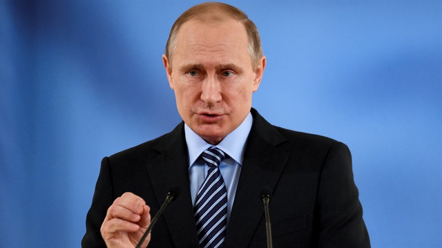 Rusya Devlet Başkanı Putin, Türk Akımı'na ilişkin projeyi onayladı.