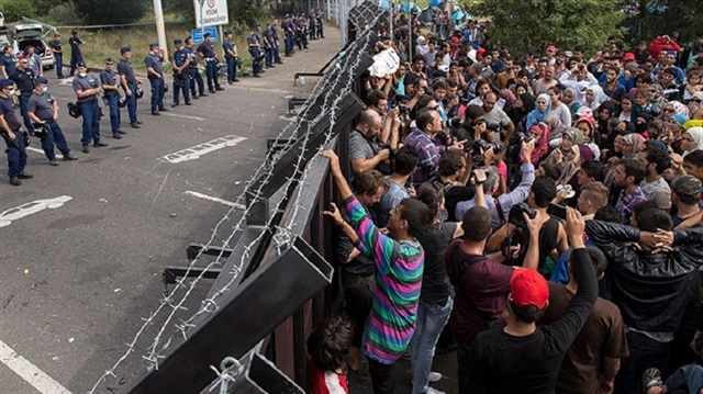 The barbed wire fence is aimed at preventing the refugees from entering Western Europe.