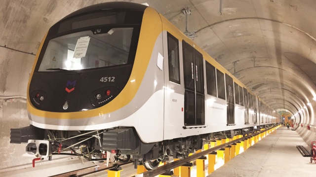 İstanbul'a yüzde 100 yerli metro projesinin ilk adımı olan Kabataş-Mecidiyeköy-Mahmutbey metrosunda, tünel çalışmalarının yüzde 75'i tamamlandı.