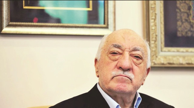 Görüşmede, FETÖ elebaşı Fetullah Gülen ve 102 örgüt elebaşının Türkiye'ye teslim edilmesi de masaya geldi.