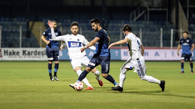 TFF 1. Lig'in 20. haftasında Adana Demirspor, sahasında Büyükşehir Gaziantepspor'u 4-1 yendi.