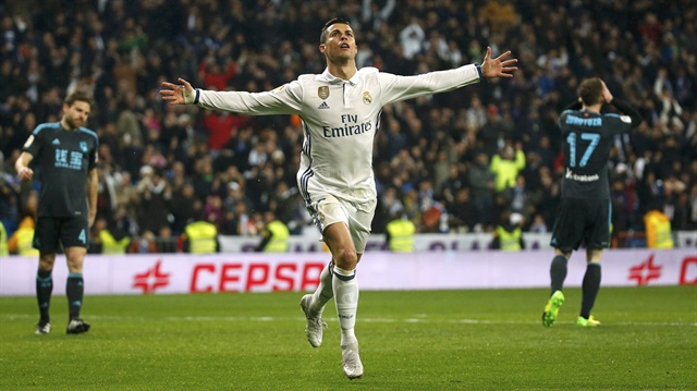 Real Madrid'in maçtaki ilk golünü Ronaldo kaydetti.