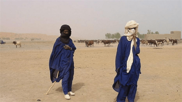 Mali'de çiftçilerle çobanlar arasında çıkan şiddet olaylarında en az 30 kişinin hayatını kaybettiği belirtildi.