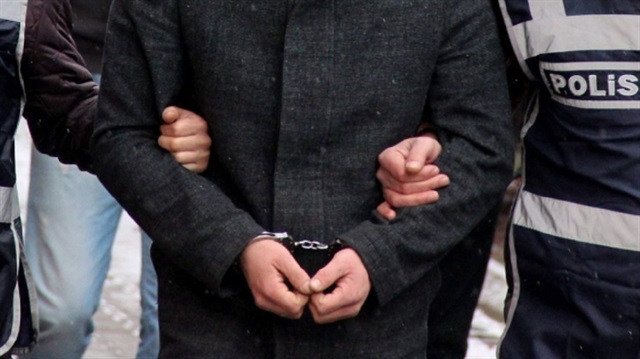 DBP Siirt Gökçebağ Belediye Başkanı Serhat Çiçek ile belediye çalışanı Namet Can tutuklandı