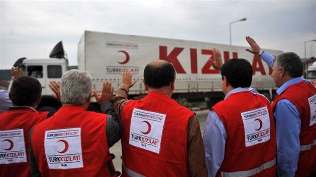 Düzce'deki yangından sonra Türk Kızılayı yardımlara başladı