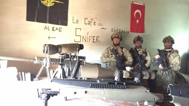 Güvenlik Uzmanı Abdullah Ağar, El-Bab'da Türk askerlerinin DEAŞ'dan aldıkları bir binaya "Le Cafe'de Sniper" adını verdiğini belirtti.