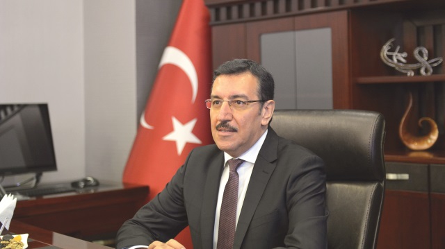 Gümrük ve Ticaret Bakanı Bülent Tüfenkci, kaçakçılıkla mücadeleye ilişkin Yeni Şafak'ın sorularını cevaplandırdı.