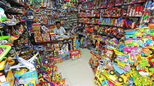 Iraklı çocuklar en çok scooter, pedallı araba ve benzeri tekerlekli oyuncaklar ile takım/set halinde ve plastik oyuncakları tercih ederken, Mısır ve Suriye'ye en çok takım/set halindeki oyuncaklar satıldı. 
