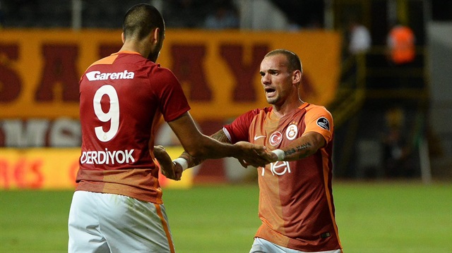 Sneijder Kayserispor maçında da forma giyememişti.
