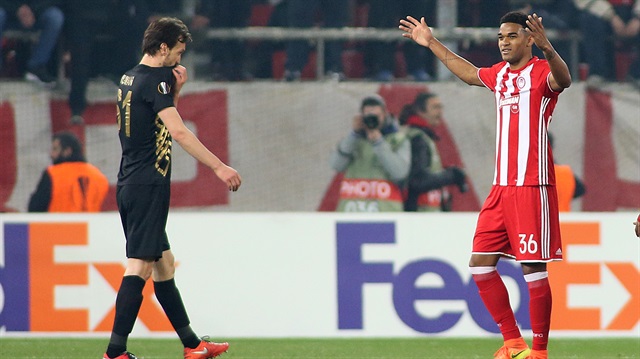 Osmanlıspor Avrupa Ligi'nde deplasmanda Olympiakos'la 0-0 berabere kaldı.