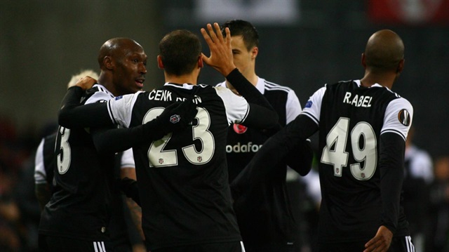 Beşiktaş deplasmanda 3-1 mağlup ettiği İsrail temsilcisi karşısında tur kapısını büyük ölçüde araladı.