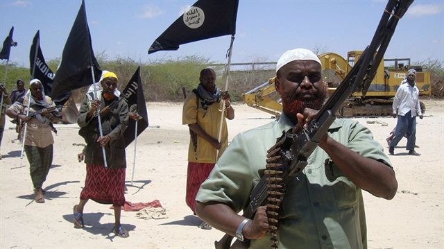"الشباب" تتوعد الرئيس الصومالي فرماجو بـ"حرب ضروس"