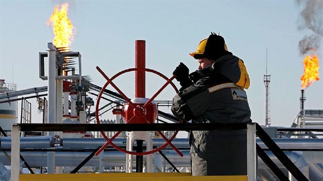 Rusya'da petrol  yüzde 2,4, doğalgaz üretimi ise yüzde 7,1 arttı.